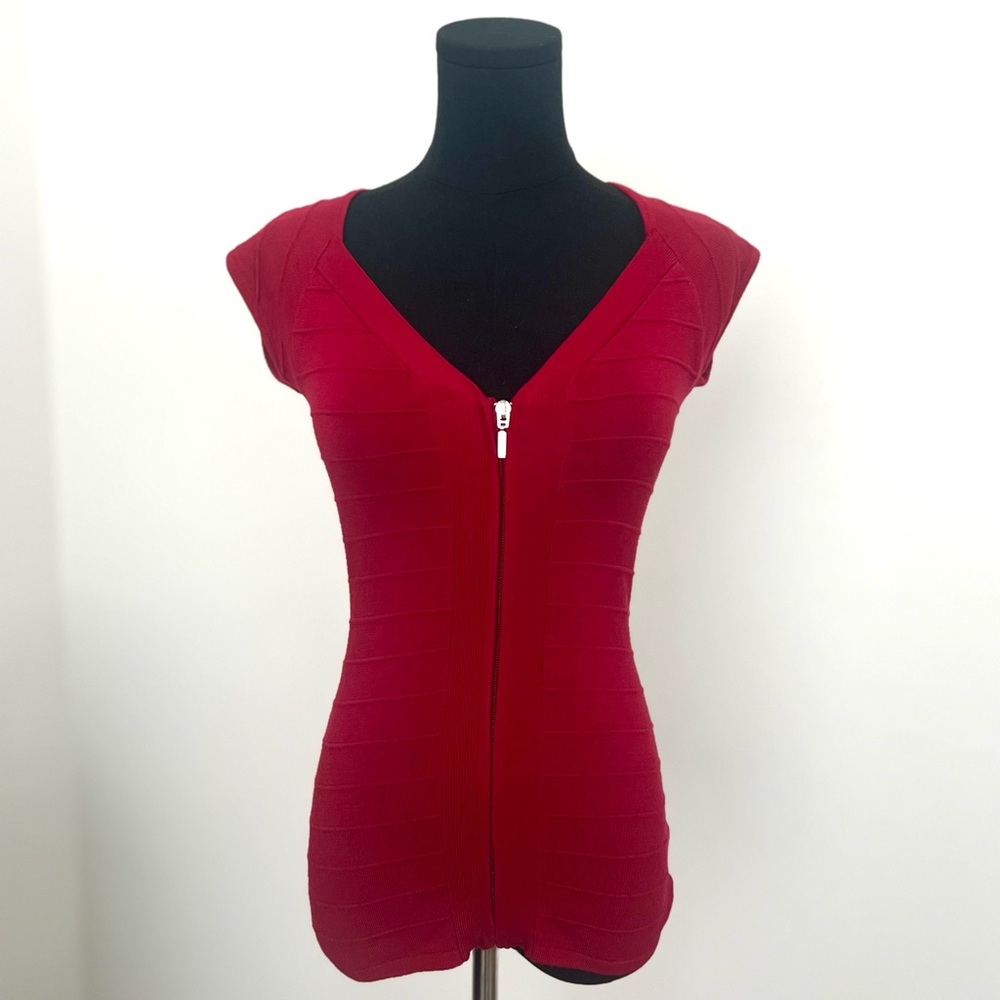 Charlotte Russe Vibrant Red Front Zip Top in Size S